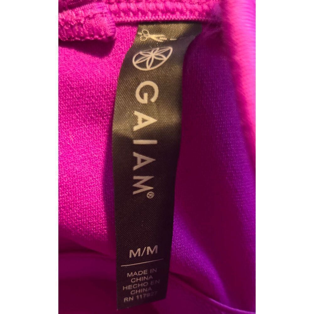 Gaiam Purple Cactus Flower Top Size Medium Breath-Dri Medium Support Bra - Picture 6 of 6
